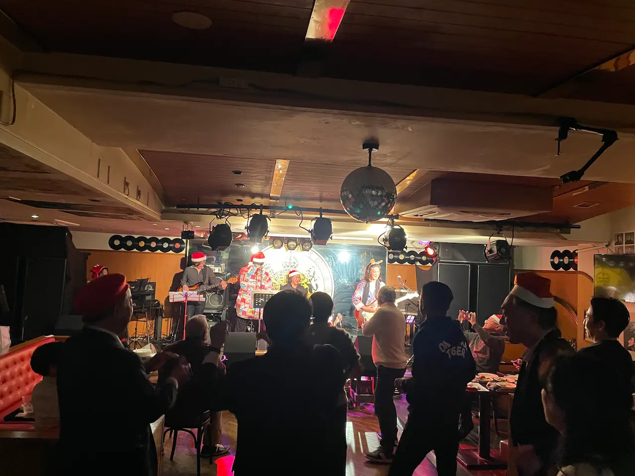 クリスマス例会写真1